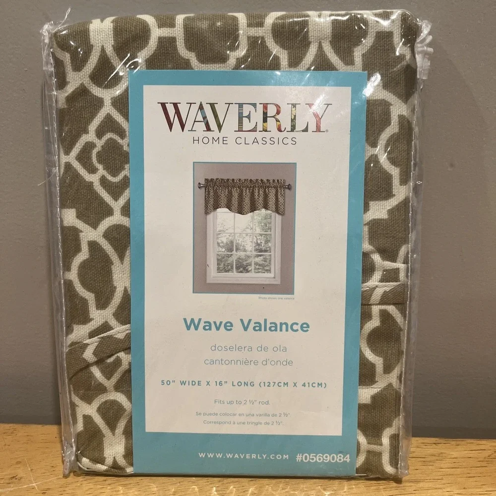 Waverly One Lovely Lattice Valance Cafe Brown 50